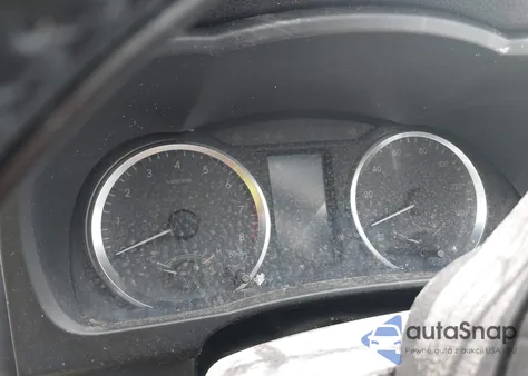 2018 Toyota Highlander Le Plus from USA, damaged, VIN 5TDZZRFH4JS288022